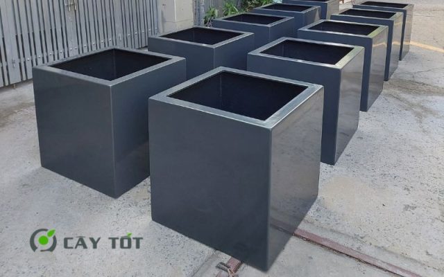 Chậu Composite Vuông Kích Thước 80cmx80cm